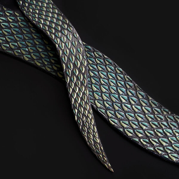 snake belt fashion luxury emerald viper snake strange loop jewellery
